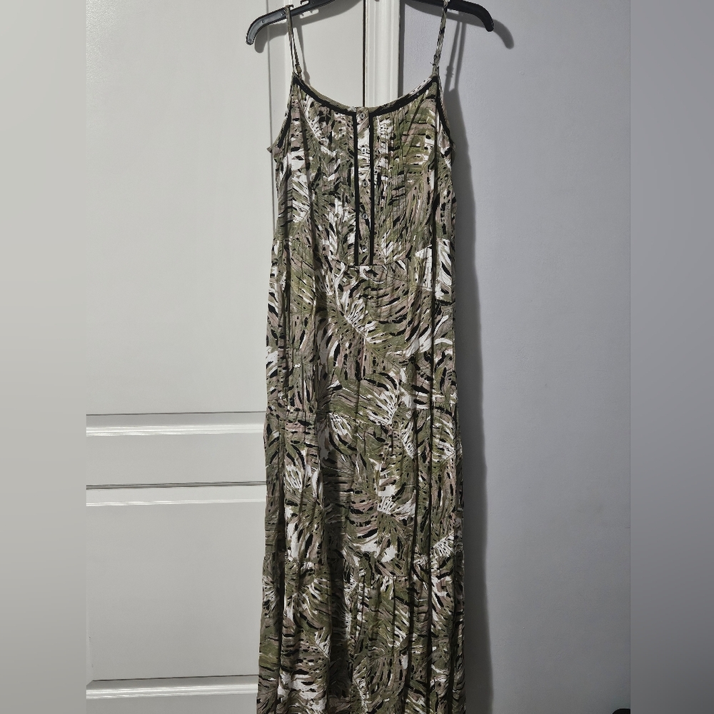 Jessica Simpson dress